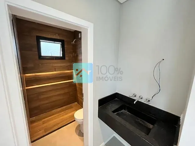 Sobrado com 730m² 4 quartos e 5 banheiros, à venda, no bairro Condomínio Reserva do Paratehy em São José dos Campos