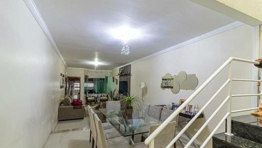 Sobrado à venda 3 Quartos, 1 Suite, 2 Vagas, Vila Alpina, São Paulo - SP