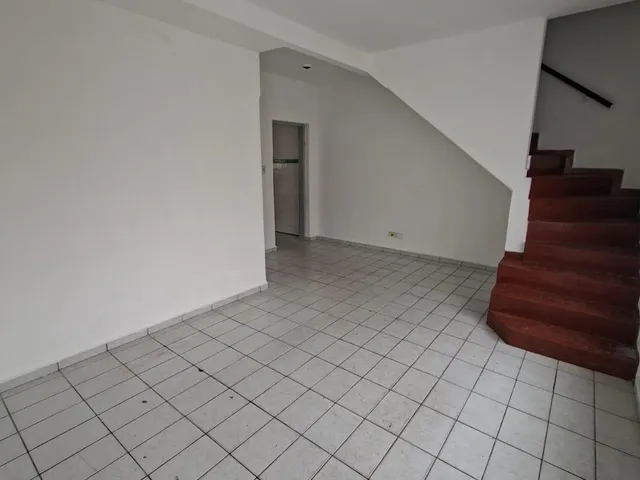 Sobrado 2 quartos e 2 banheiros, para alugar, no bairro Vila Constança em São Paulo