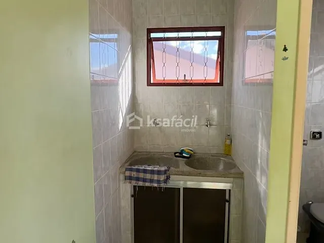 Sobrado com 360m² 3 quartos e 3 banheiros, à venda, no bairro Vila Bandeirante em Campo Grande