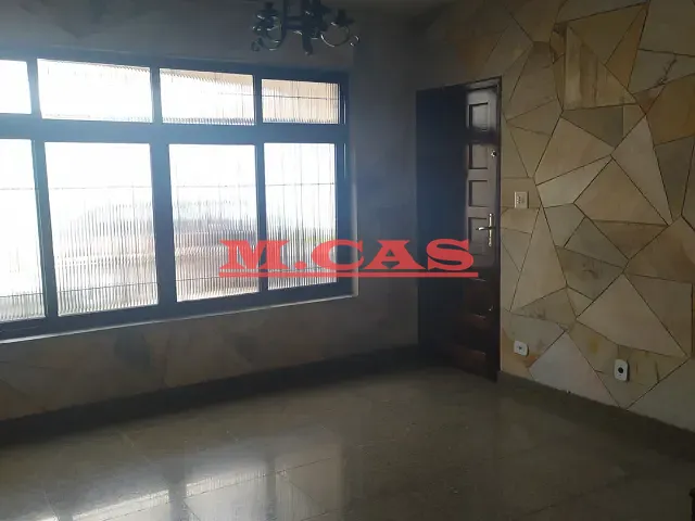 Sobrado 3 quartos e 2 banheiros, para alugar, no bairro Vila Regente Feijó em São Paulo