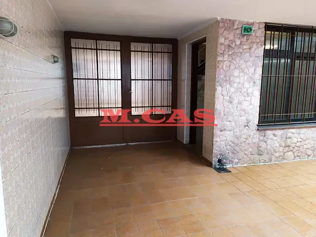 Sobrado 3 quartos e 2 banheiros, para alugar, no bairro Vila Regente Feijó em São Paulo