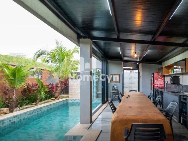 Sobrado com 582m² 4 quartos e 6 banheiros, para alugar, no bairro Jardins Itália em Goiânia