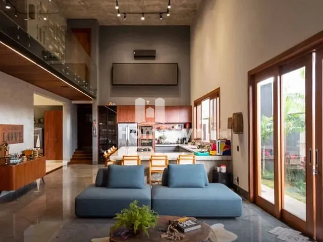 Sobrado com 582m² 4 quartos e 6 banheiros, para alugar, no bairro Jardins Itália em Goiânia