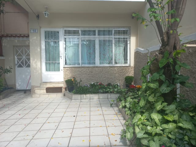 Foto do Sobrado - Sobrado à venda,  sendo 6 x 20 com três dormitórios , rua residencial, com garagem, próximo ao Colégio Agostiniano  bairro Belém, São Paulo, SP com 6  x 20 | Organização Imobiliária Açores