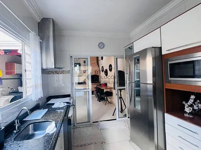 Sobrado com 125m² 3 quartos e 2 banheiros, à venda, no bairro Jardim Morada do Sol em Indaiatuba