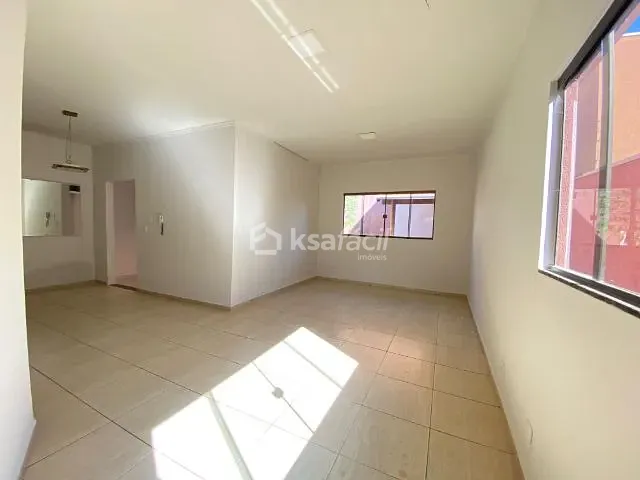 Sobrado com 250m² 3 quartos e 2 banheiros, para alugar, no bairro Jardim das Nações em Campo Grande