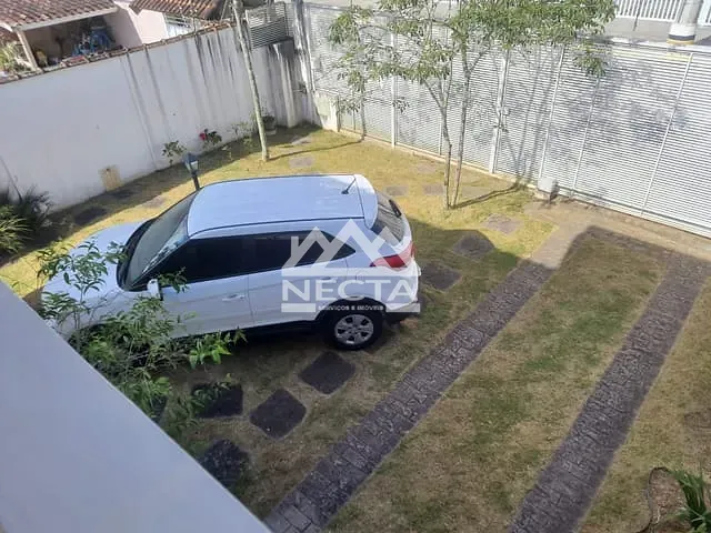 Sobrado com 313m² 4 quartos e 4 banheiros, à venda, no bairro Martim de Sá em Caraguatatuba