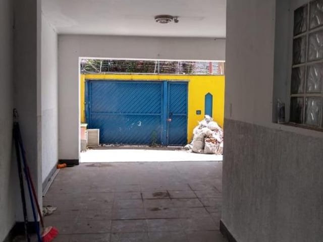 Sobrado com 400m² 4 quartos e 3 banheiros, à venda, no bairro Vila Monumento em São Paulo