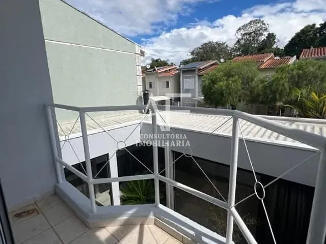 Sobrado com 160m² 3 quartos e 1 banheiro, à venda, no bairro Jardim Santana em Tremembé
