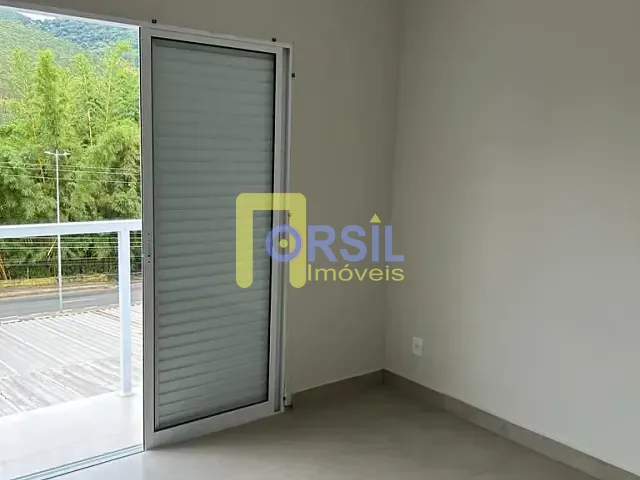 Sobrado com 120m² 4 quartos e 3 banheiros, à venda, no bairro Vila São Paulo em Mogi das Cruzes
