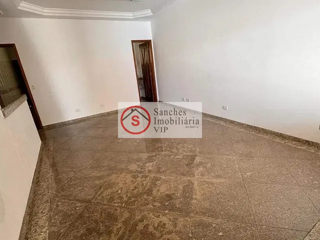 Sobrado com 180m² 3 quartos e 4 banheiros, para alugar, no bairro Jardim Avelino em São Paulo