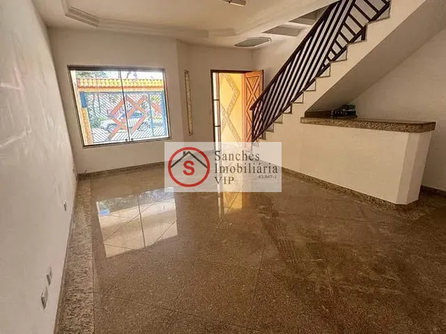 Sobrado com 180m² 3 quartos e 4 banheiros, para alugar, no bairro Jardim Avelino em São Paulo