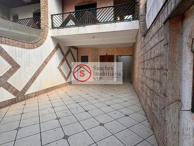 Sobrado com 180m² 3 quartos e 4 banheiros, para alugar, no bairro Jardim Avelino em São Paulo