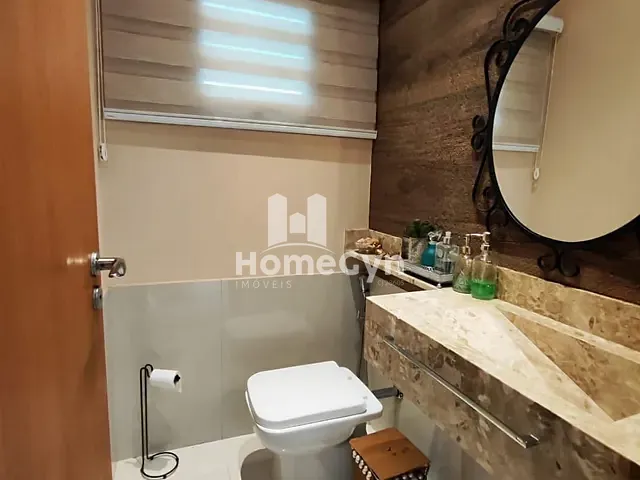 Sobrado com 453m² 4 quartos e 6 banheiros, para alugar, no bairro Jardins Verona em Goiânia