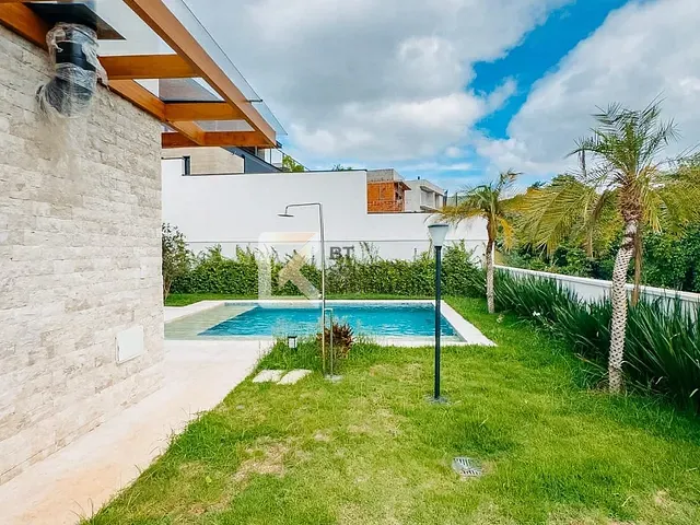 Sobrado com 556m² 4 quartos e 4 banheiros, à venda, no bairro Jardim Santa Rita em Indaiatuba