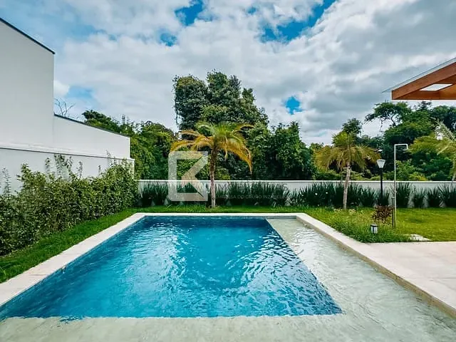 Sobrado com 556m² 4 quartos e 4 banheiros, à venda, no bairro Jardim Santa Rita em Indaiatuba