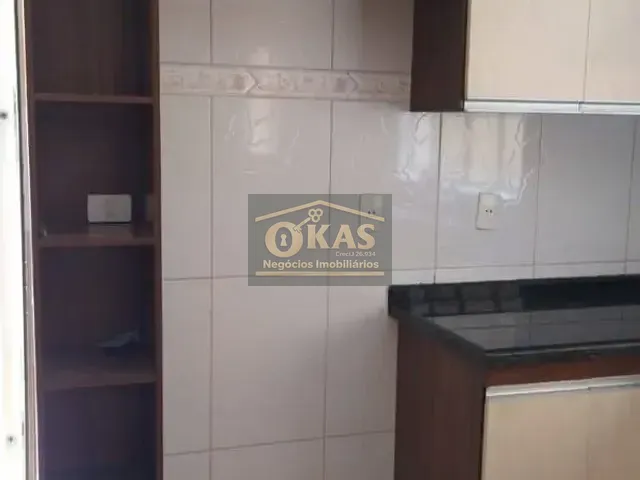 Sobrado com 216m² 3 quartos e 2 banheiros, à venda, no bairro Vila Ursulina em Itaquaquecetuba