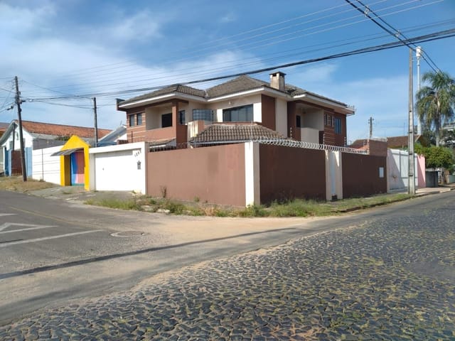 Sobrado com 3 dormitórios para alugar, 240 m² - Nova Rússia - Ponta Grossa/PR