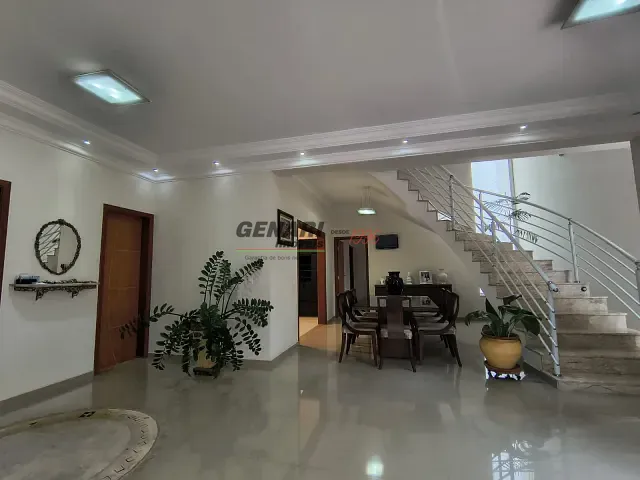 Sobrado com 367m² 5 quartos e 5 banheiros, à venda, no bairro Jardim Esplanada em Indaiatuba