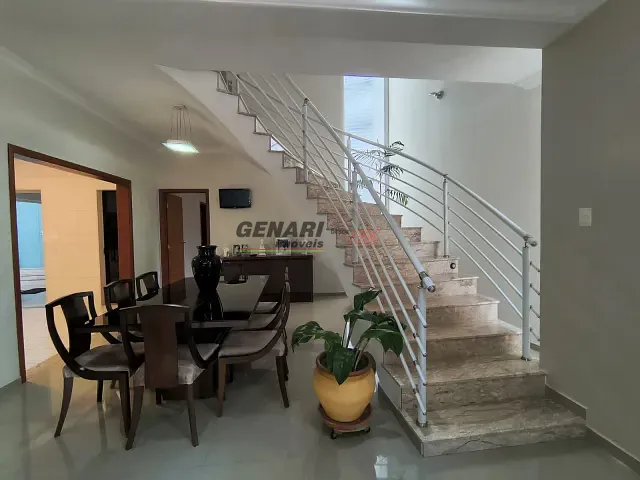 Sobrado com 367m² 5 quartos e 5 banheiros, à venda, no bairro Jardim Esplanada em Indaiatuba