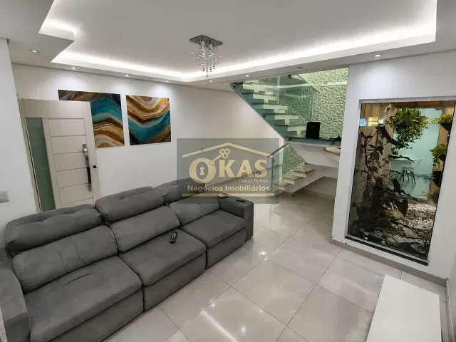 Sobrado com 125m² 3 quartos e 3 banheiros, à venda, no bairro Vila Cintra em Mogi das Cruzes