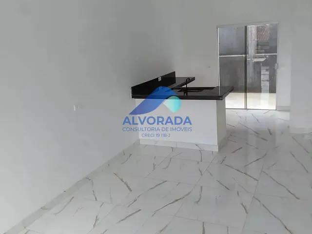 Sobrado com 10m² 2 quartos e 3 banheiros, à venda, no bairro Centro em Jacareí