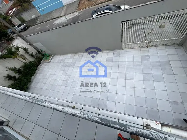 Sobrado com 360m² 3 quartos e 5 banheiros, à venda, no bairro Jardim Britânia em Caraguatatuba