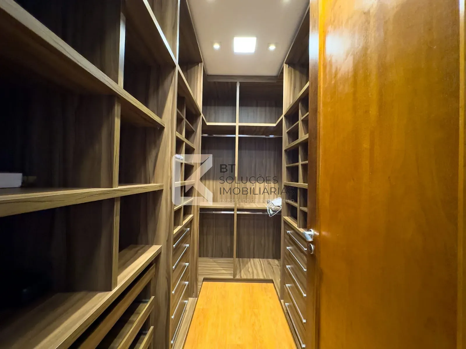 Sobrado, 4 quartos, 500 m² - Foto 38