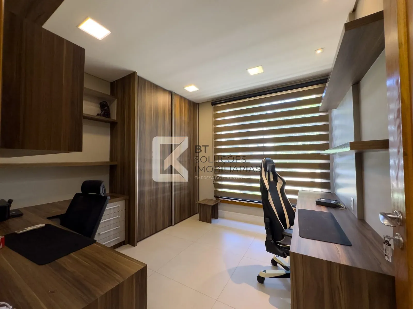 Sobrado, 4 quartos, 500 m² - Foto 34
