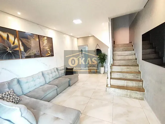 Sobrado com 125m² 3 quartos e 2 banheiros, à venda, no bairro Vila Lavínia em Mogi das Cruzes