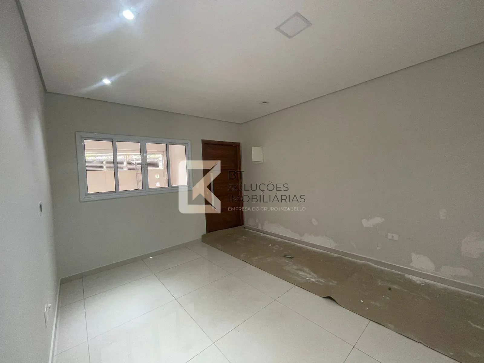 Sobrado, 3 quartos, 267 m² - Foto 1