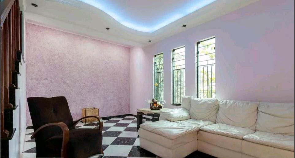 Sobrado à venda 3 Quartos, 1 Suite, 3 Vagas, 253M², Vila Alpina, São Paulo - SP