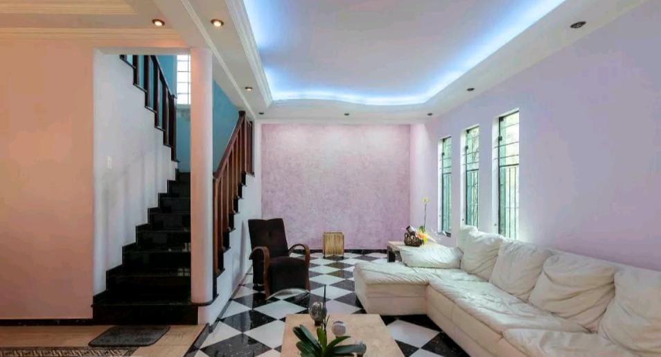 Sobrado à venda 3 Quartos, 1 Suite, 3 Vagas, 253M², Vila Alpina, São Paulo - SP