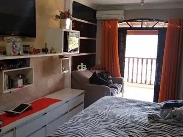 Sobrado 3 quartos e 5 banheiros, à venda, no bairro Água Fria em São Paulo