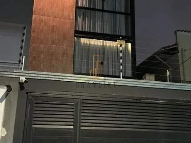 Sobrado com 350m² 2 quartos e 3 banheiros, à venda, no bairro Casa Branca em Santo André