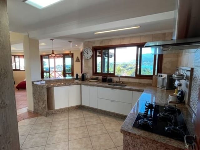 Foto do Sobrado - Sobrado com 4 dormitórios à venda, 600 m² por R$ 2.200.000,00 - Praia Preta - São Sebastião/SP | INDEPENDENCE NEGOCIOS IMOBILIARIOS LTDA