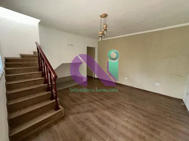 Sobrado com 219m² 3 quartos e 2 banheiros, à venda, no bairro Cipava em Osasco
