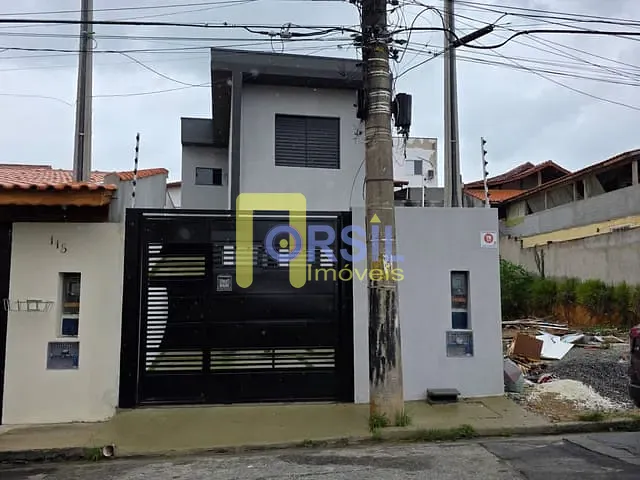 Sobrado com 100m² 3 quartos e 3 banheiros, à venda, no bairro Vila Caputera em Mogi das Cruzes
