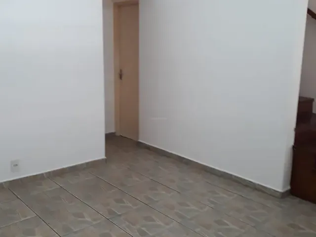 Sobrado 2 quartos e 2 banheiros, à venda, no bairro Jardim Novo Campos Elíseos em Campinas