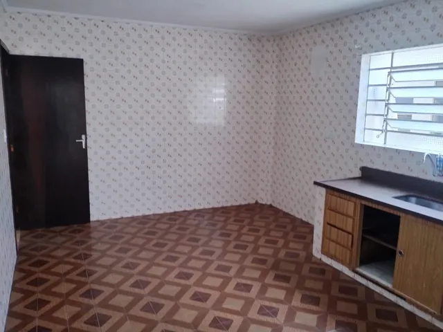 Sobrado 3 quartos e 2 banheiros, para alugar, no bairro Vila Nivi em São Paulo