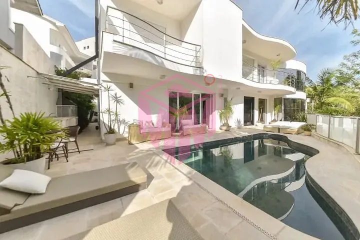 Sobrado, 4 quartos, 780 m² - Foto 1