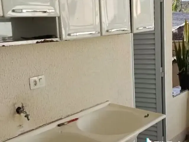 Sobrado 2 quartos e 1 banheiro, à venda, no bairro Vila Eldízia em Santo André