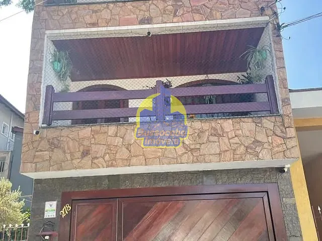 Sobrado com 299m² 4 quartos e 4 banheiros, à venda, no bairro Bela Vista em Osasco
