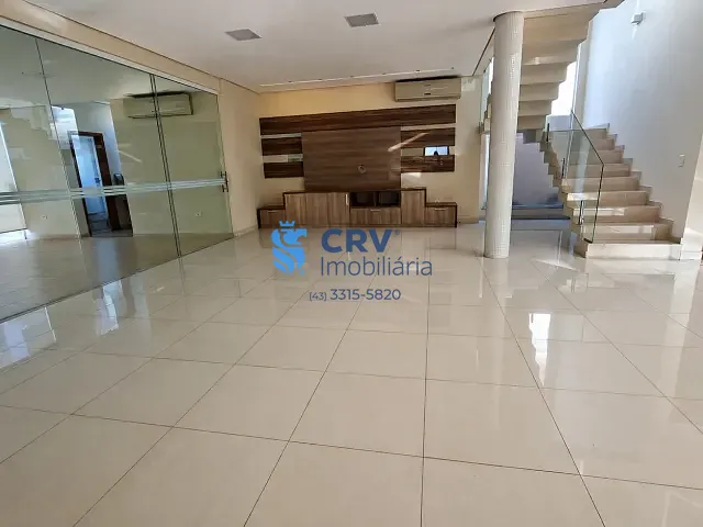 Sobrado com 468m² 4 quartos e 5 banheiros, para alugar, no bairro Esperança em Londrina
