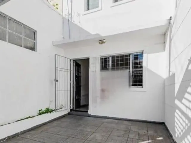 Sobrado para alugar, no bairro Santana em São Paulo