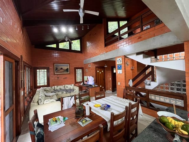 Foto do Sobrado - Sobrado à venda, 211 m² por R$ 1.800.000,00 - Guaecá - São Sebastião/SP | INDEPENDENCE NEGOCIOS IMOBILIARIOS LTDA
