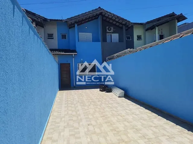 Sobrado com 140m² 3 quartos e 3 banheiros, à venda, no bairro Pontal de Santa Marina em Caraguatatuba