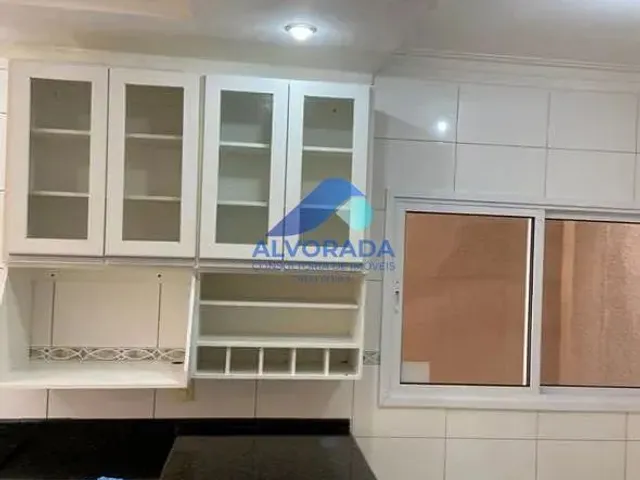 Sobrado com 160m² 4 quartos e 2 banheiros, à venda, no bairro Residencial Armando Moreira Righi em São José Dos Campos