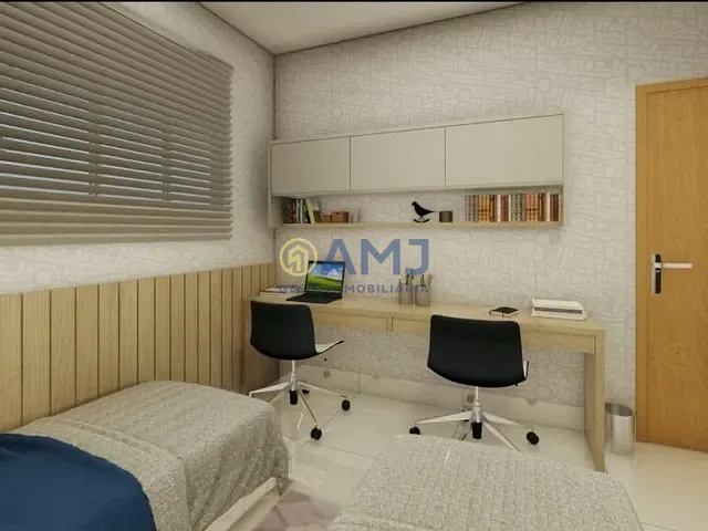 Sobrado com 170m² 3 quartos e 2 banheiros, à venda, no bairro Chácara São Pedro em Aparecida de Goiânia